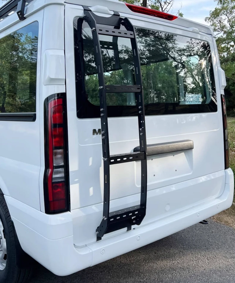 Long tailgate ladder for Business vehicle