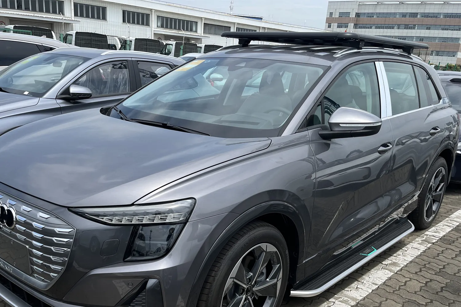 Audi Q5 roof rack platform