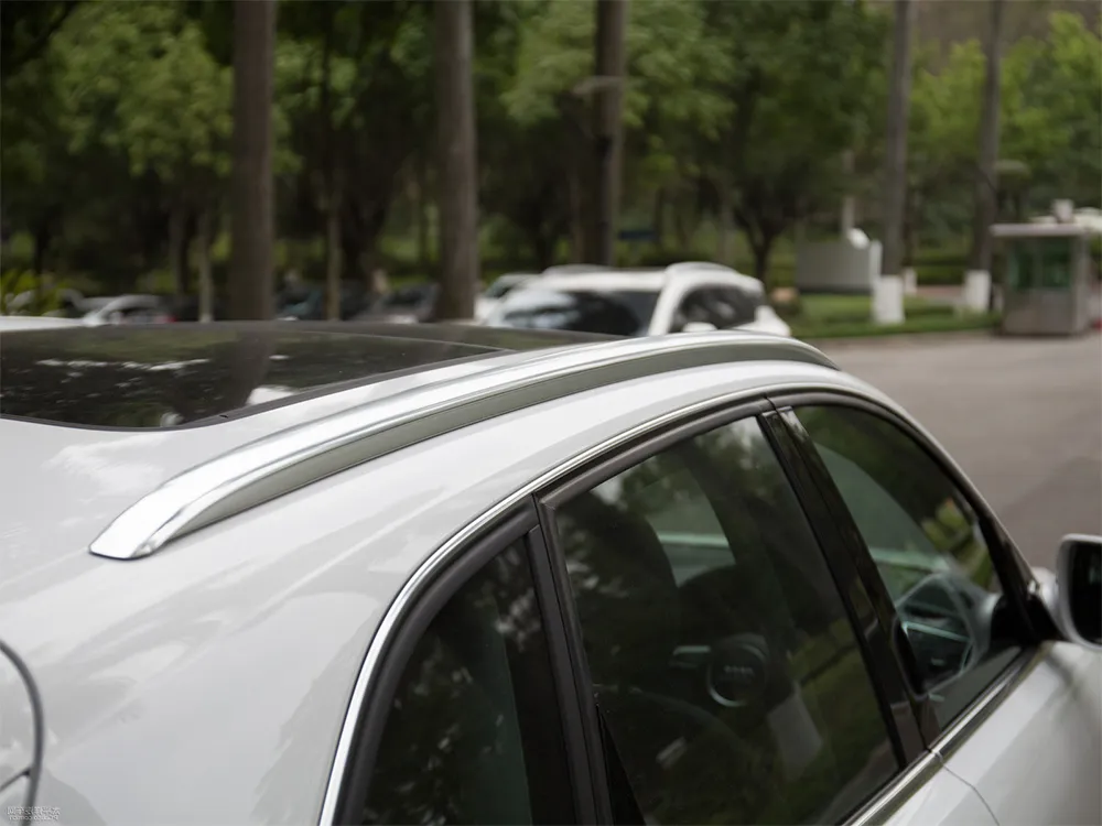 Audi Q5 original roof rail